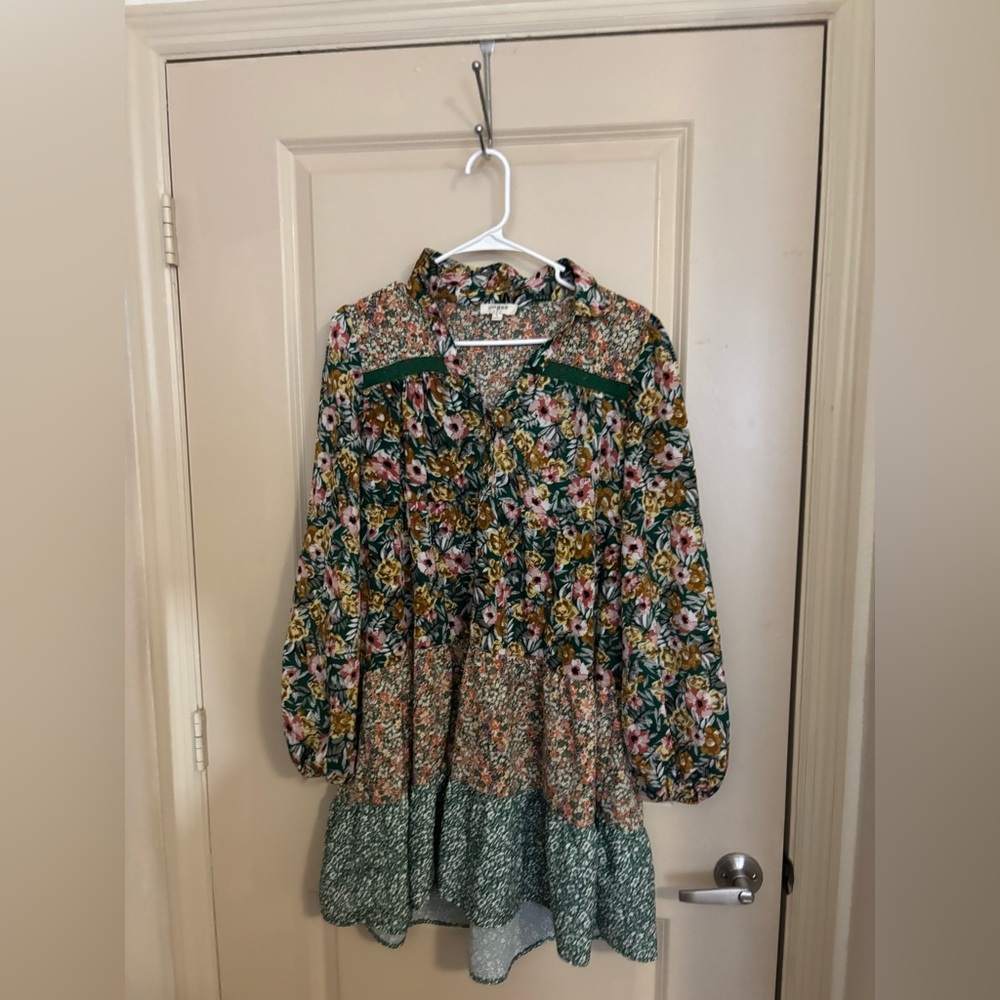 Umgee Green and Pink Floral Blouse
